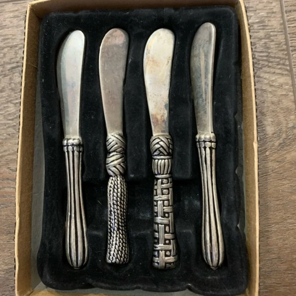 Set of knife